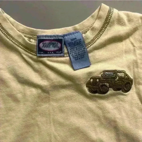 Vintage 100% cotton toddler neutral jeep embroidered bodysuit 36 months no flaws - Picture 2 of 3